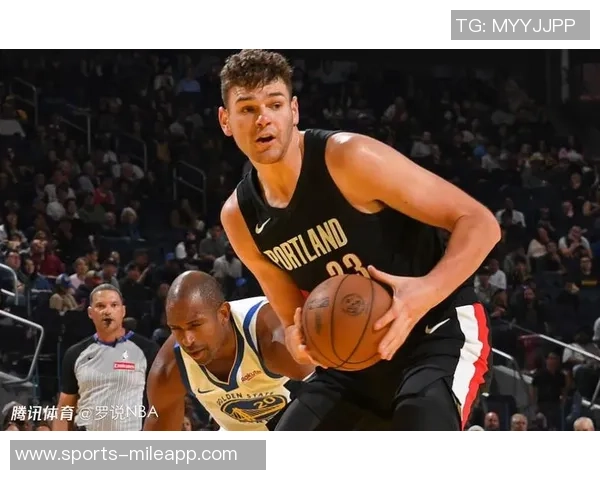 布克谈勇士经验对比赛的影响强调球队未能有效执行战术计划