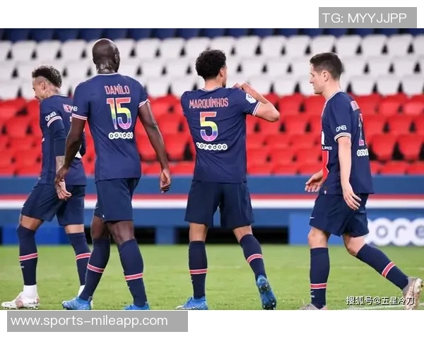 法甲本赛季前17轮现场观众人数创新高达421万人次引发热议